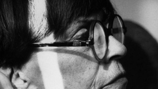 CfP &quot;Per un nuovo canone del Novecento letterario italiano. Le drammaturghe&quot;