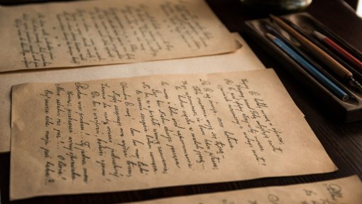 Cfp Online Symposium "Carte vive. Archivi di scrittrici tra letteratura e editoria"